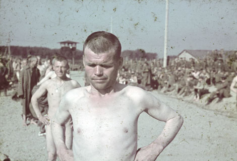 Gefangene Rotarmisten im Kriegsgefangenenlager Zeithain 1942